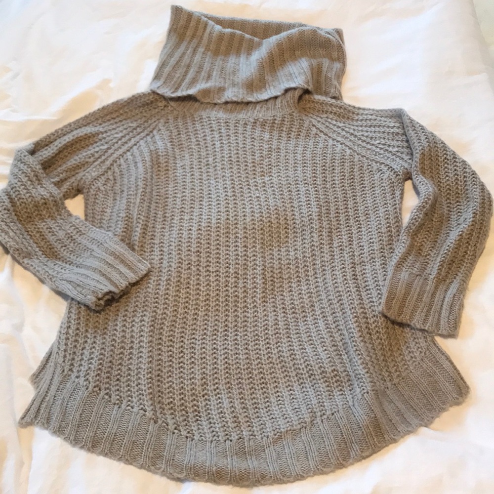 Dreamers by Debut taupe turtleneck tunic sweater